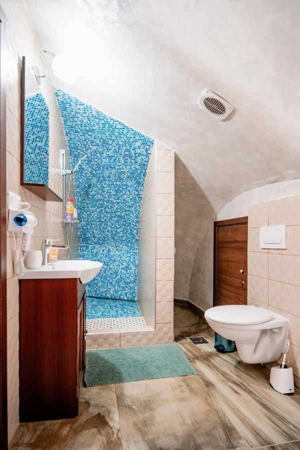 Hotel Montana Garden Răşinari Zewnętrze zdjęcie